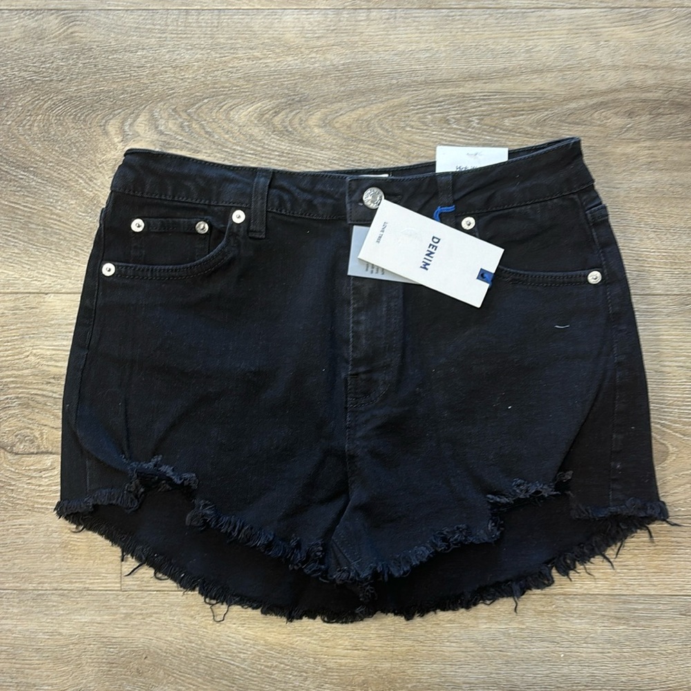 Love Tree Denim Shorts